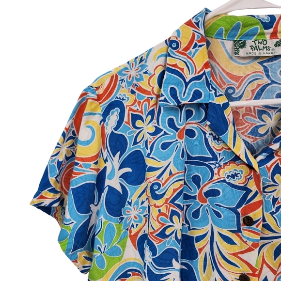 Two Palms Women's Tutti Frutti Rayon Cropped Hawaiian Shirt - Picture 3 of 6